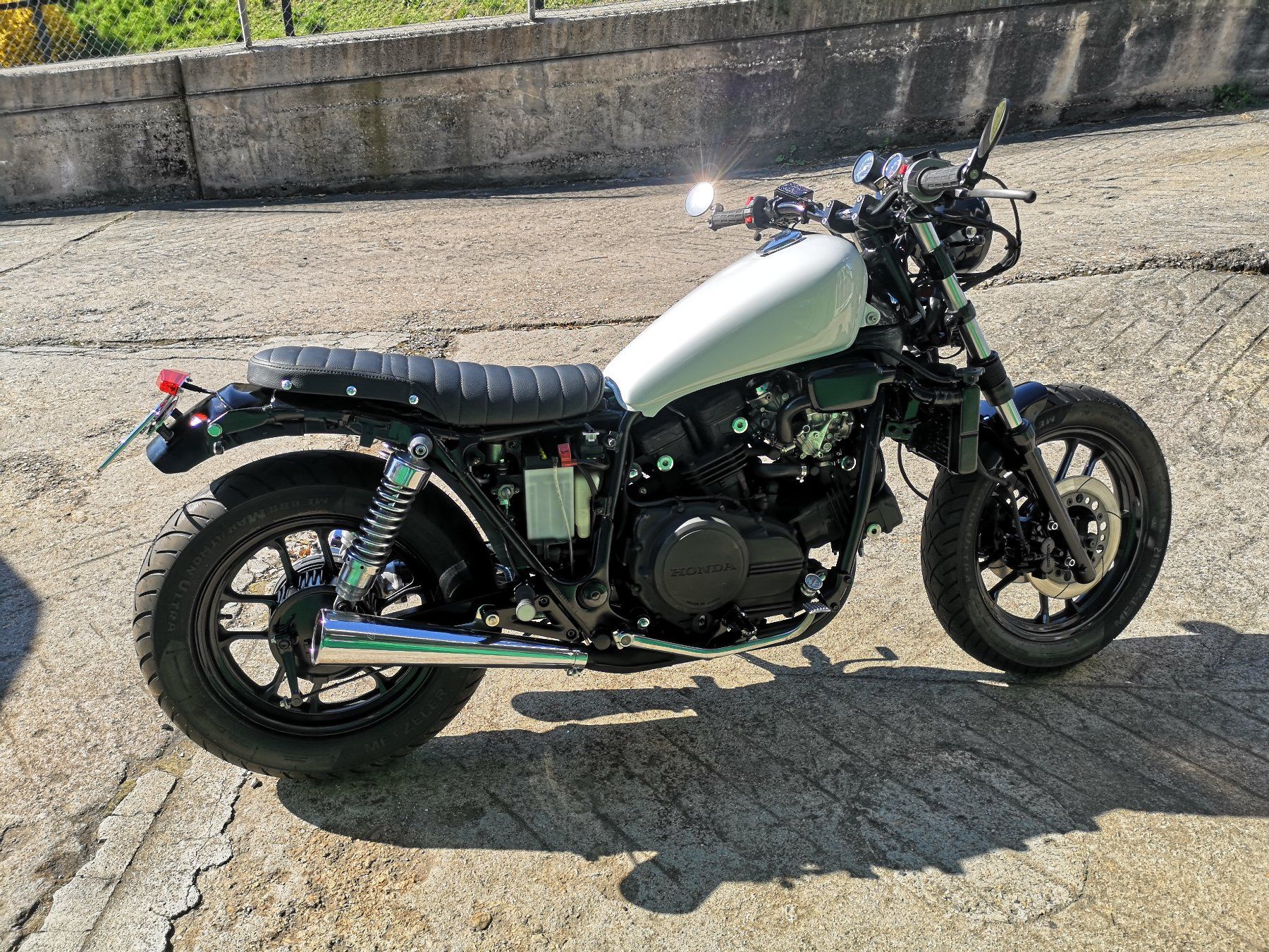 Honda Altro: Honda VF750C – Difettoso da Murten venduto da the.ace