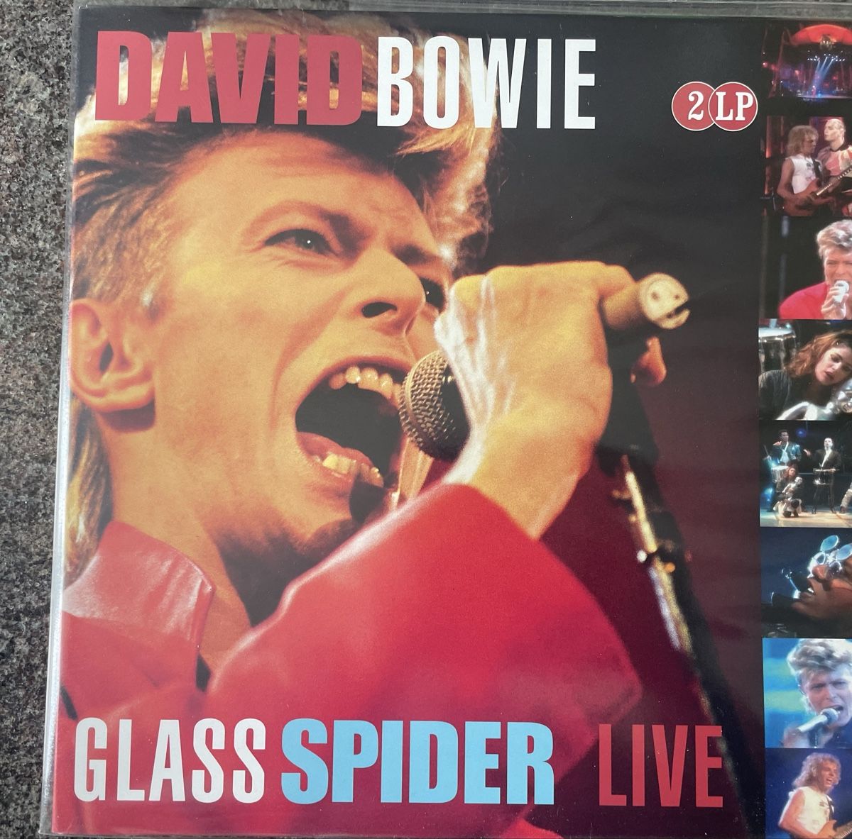 Dischi in vinile: David Bowie - Glass Spider - Live 2 LPs – Usato da Olten venduto da Bluespapst