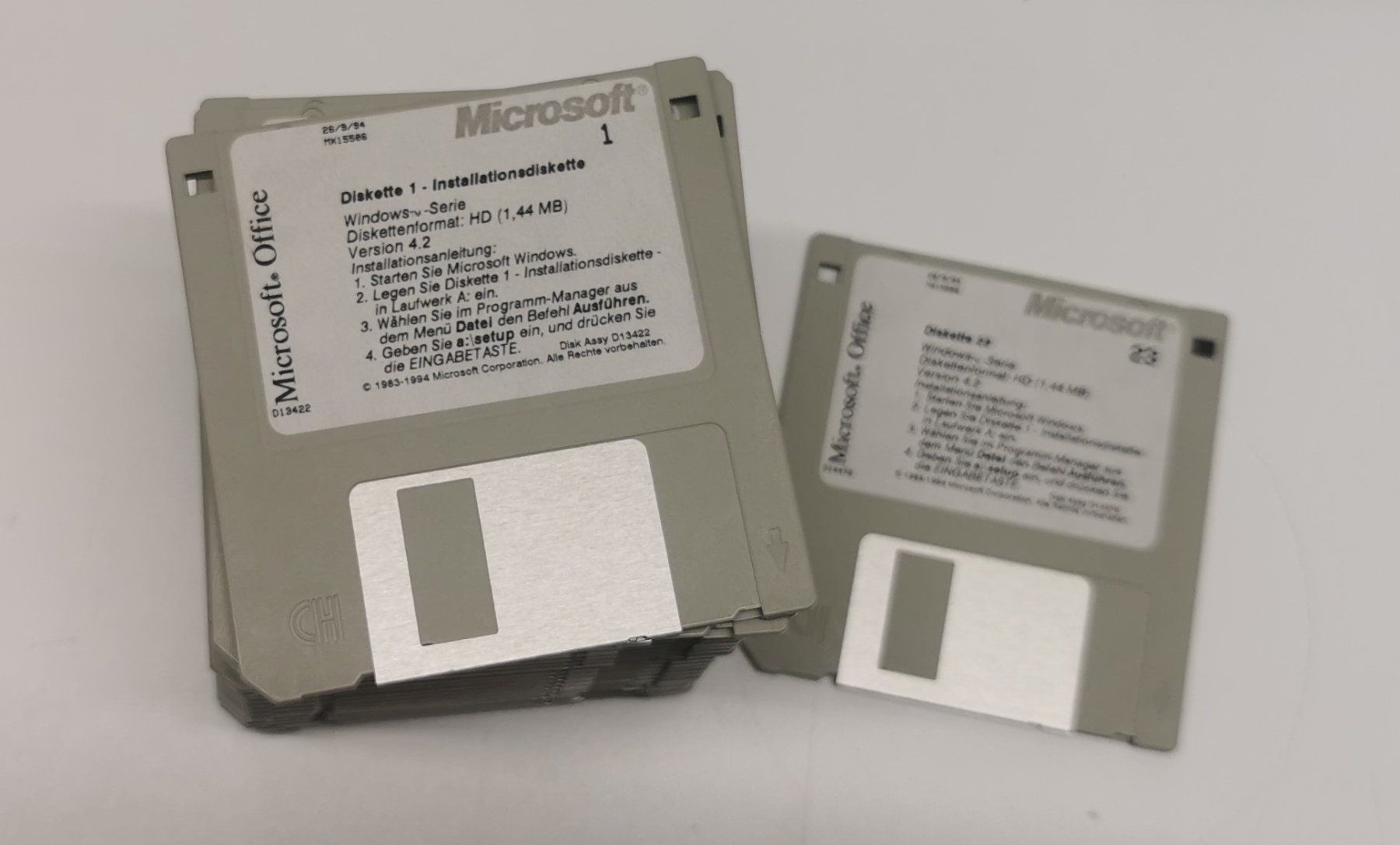 Microsoft Software: Microsoft Office 4.2 Standard Disketten für Windows 3.1 – Usato da Bremgarten b. Bern venduto da Vittorio0 2