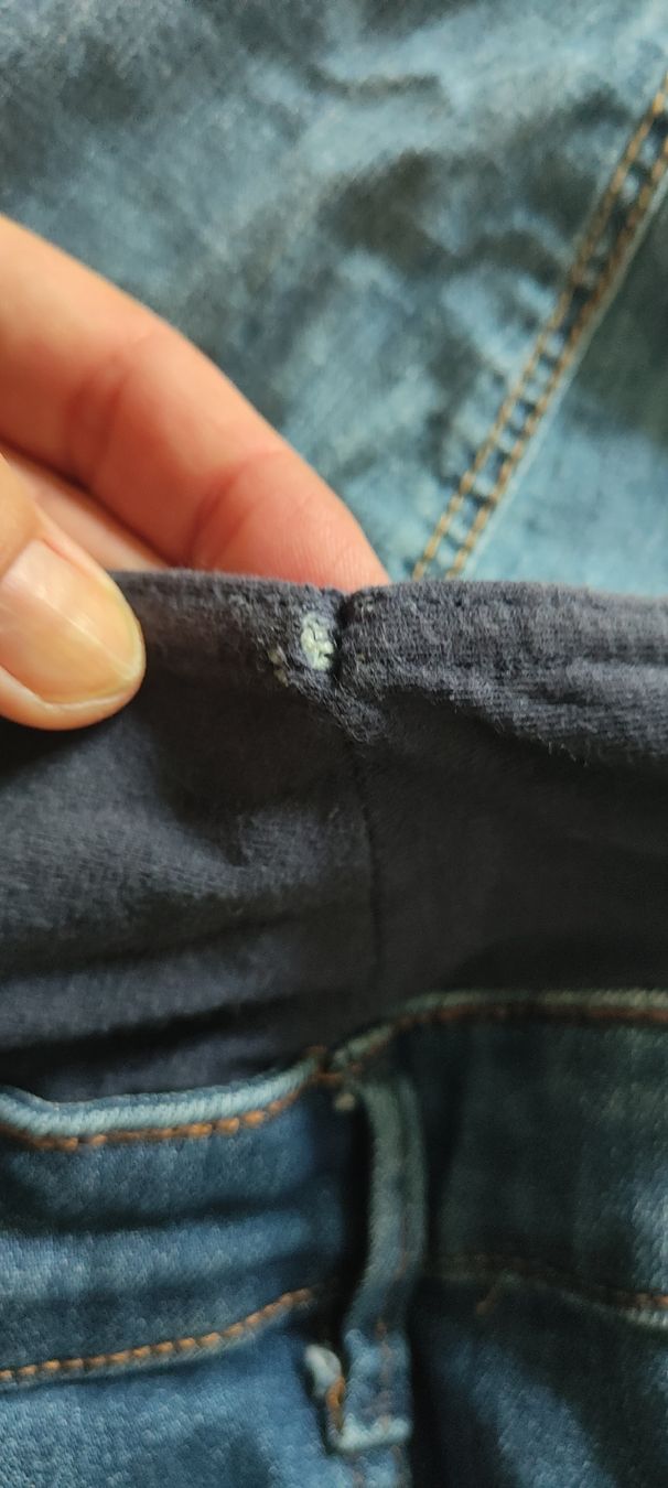 H&M Jeans: Schwangerschaftsshorts Gr 40 – Usato da Effretikon venduto da jeb_l9k5 3