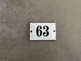 Altes Emailschild 63
