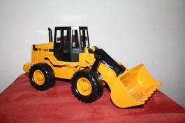 Gelenkradlader FR130
