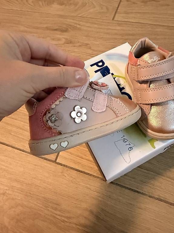 Chaussures filles: Schuhe Mädchen Größe 19 – Neuf avec emballage d'origine à Aarau par bit_q772 2