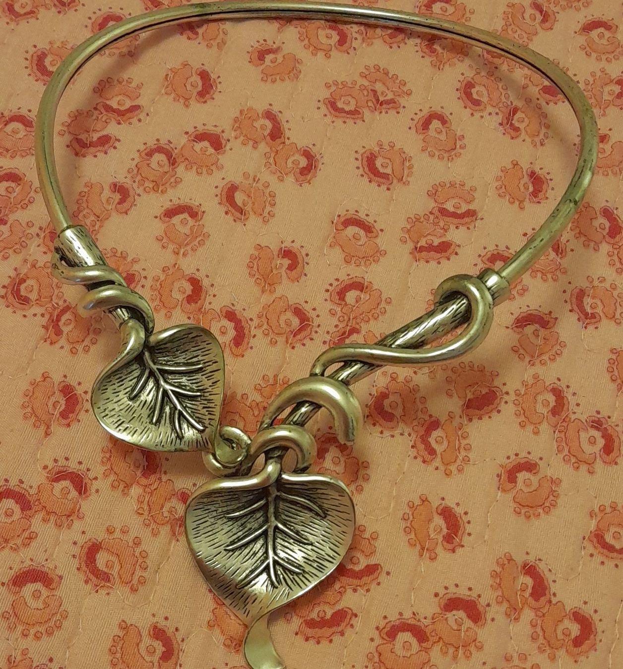 Catenine: Collana foglie vecchia – Usato da Lugano venduto da ann_5w7n
