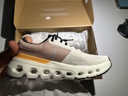 ON Cloudrunner 2 - W Pearl Tangerin - Neu OVP