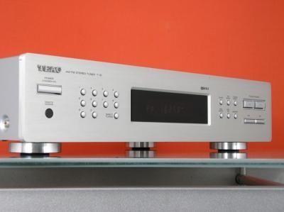 TEAC AM/FM STEREO TUNER T-1D (Gebraucht) in Trimbach für CHF 39 – mit ...