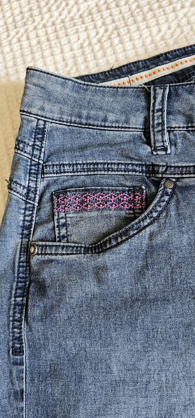 Nile Jeans: Nile - Taperd Jeans Gr. M – D'occasion à Kollbrunn par Antikmann 2
