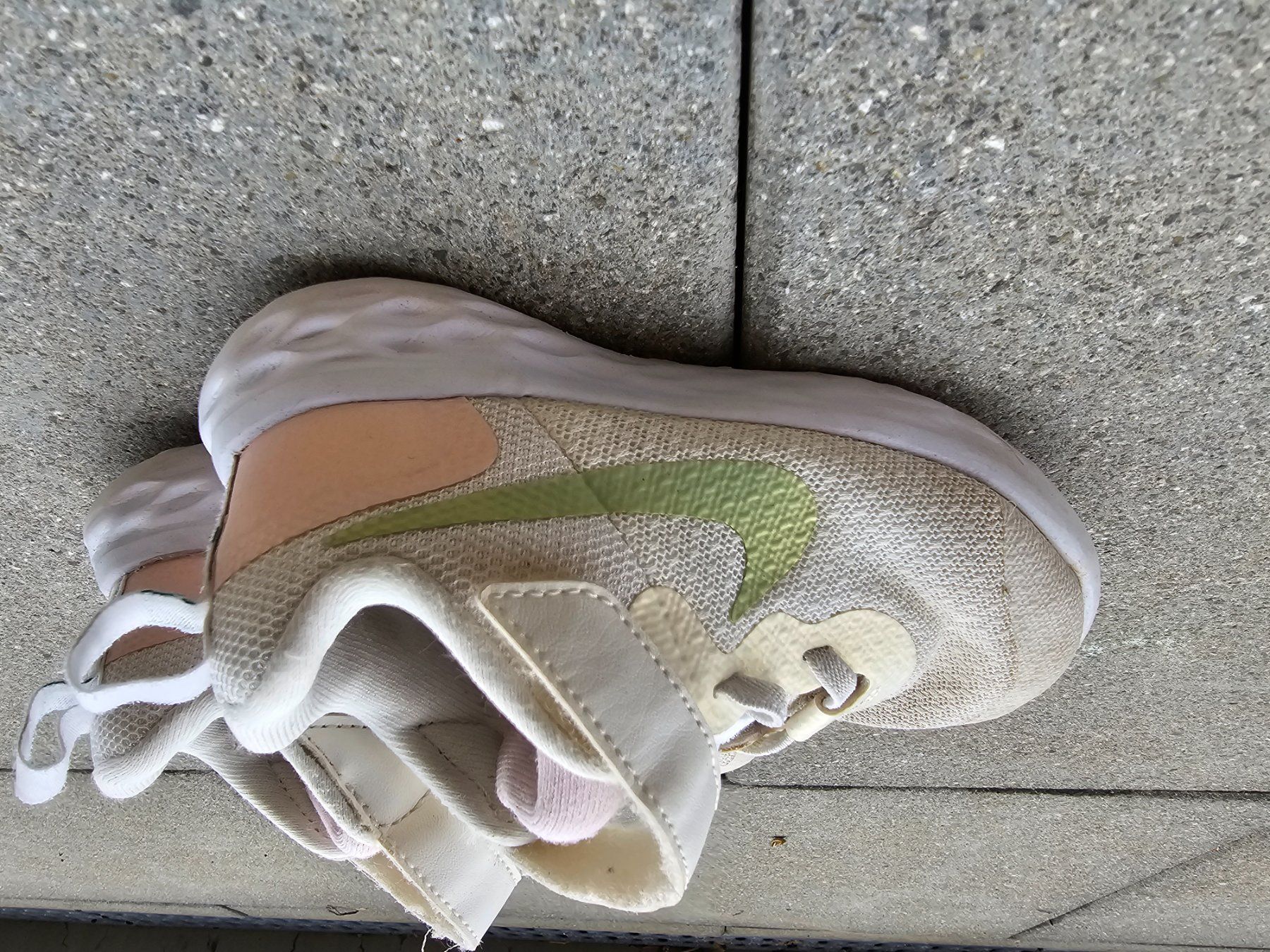 Nike Scarpe per ragazzi: Nike Kinderschuhe, Grösse 26 – Usato da Wohlen AG venduto da niki31 2