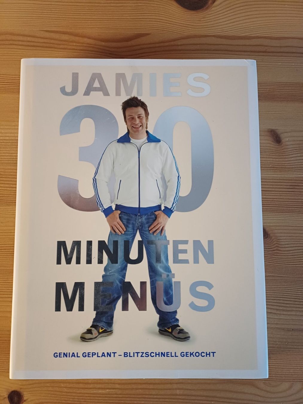 Libri: Jamies 30 Minuten Menüs – Nuovo (secondo la descrizione) da Embrach venduto da mug159