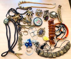Lot de bijoux fantasies approx.15 pièces/ Fantasy-Schmuckset