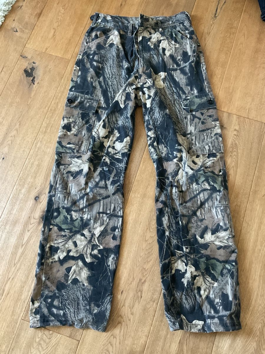 Pantaloni: Real tree pants (s) – Usato da Ebertswil venduto da Lbaechler