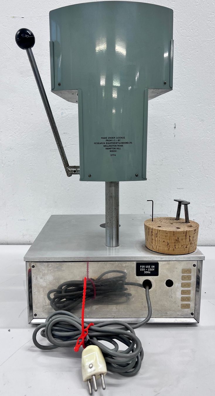 Accessori da laboratorio: ICI Cone & Plate Viscometer – Usato da Niederdorf venduto da LeptonAG_Labor 3