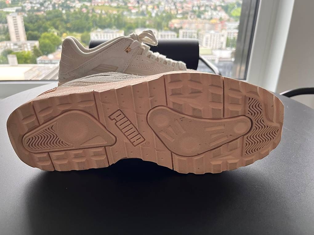 Herrenschuhe: Puma Sneakers, Grösse 42, Wildleder – Gebraucht aus Zürich von joe_zh8048 1