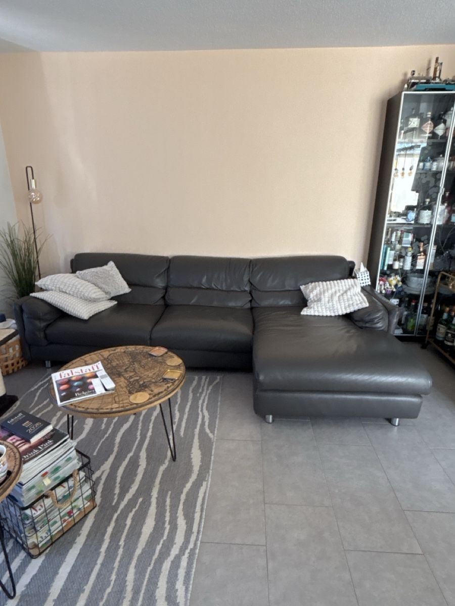 Livique Divani: Ledersofa – Difettoso da Zäziwil venduto da Stefanie_1984
