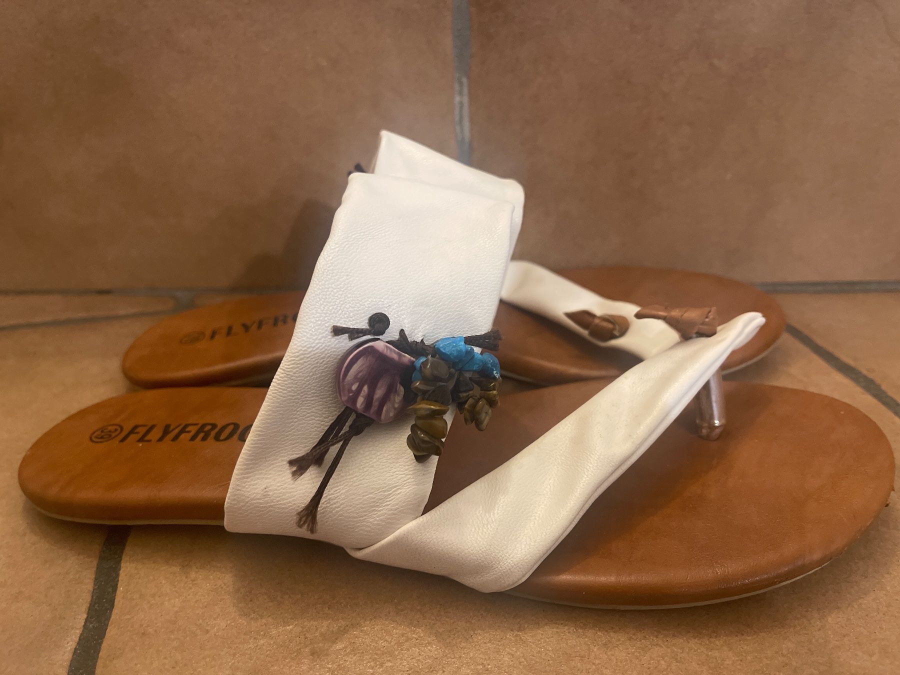 Damenschuhe: Ciabatte bianche – Gebraucht aus Rancate von Waly__ 1
