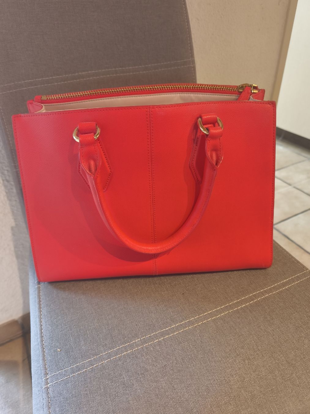 Victoria's Secret Borse: Victoria's Secret Handtasche rot – Usato da Subingen venduto da MZubi 1