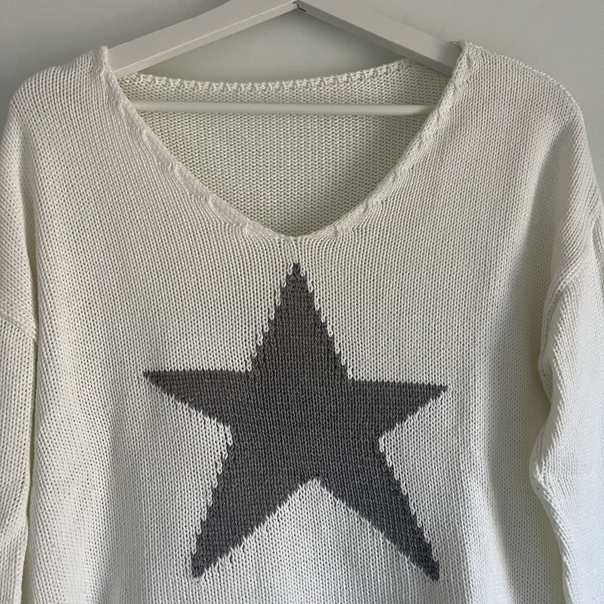 Pulls & Sweat-shirts: Vintage Pullover mit Stern – Neuf (Voir description) à Spiez par sophiiiiemariie4 1