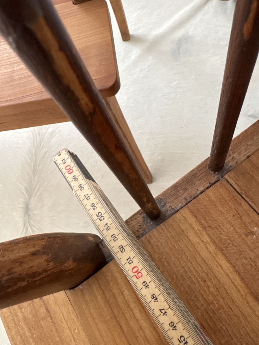 Set di tavolo e panche: Anktiker Holzbank mit Hocker , – Usato da Gams venduto da ver_n7n9 7