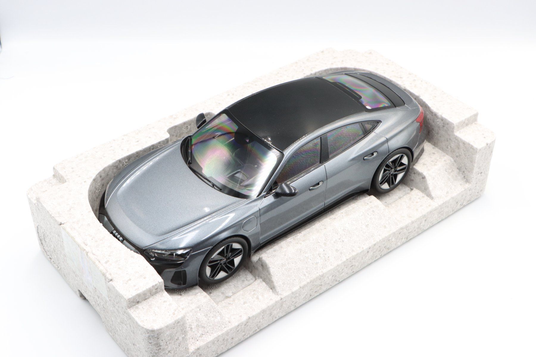 Audi Modellautos: Audi RS E-Tron GT 2021 1:18 Norev – Neu und originalverpackt aus Bühl b.Aarberg von modelldiecast 3
