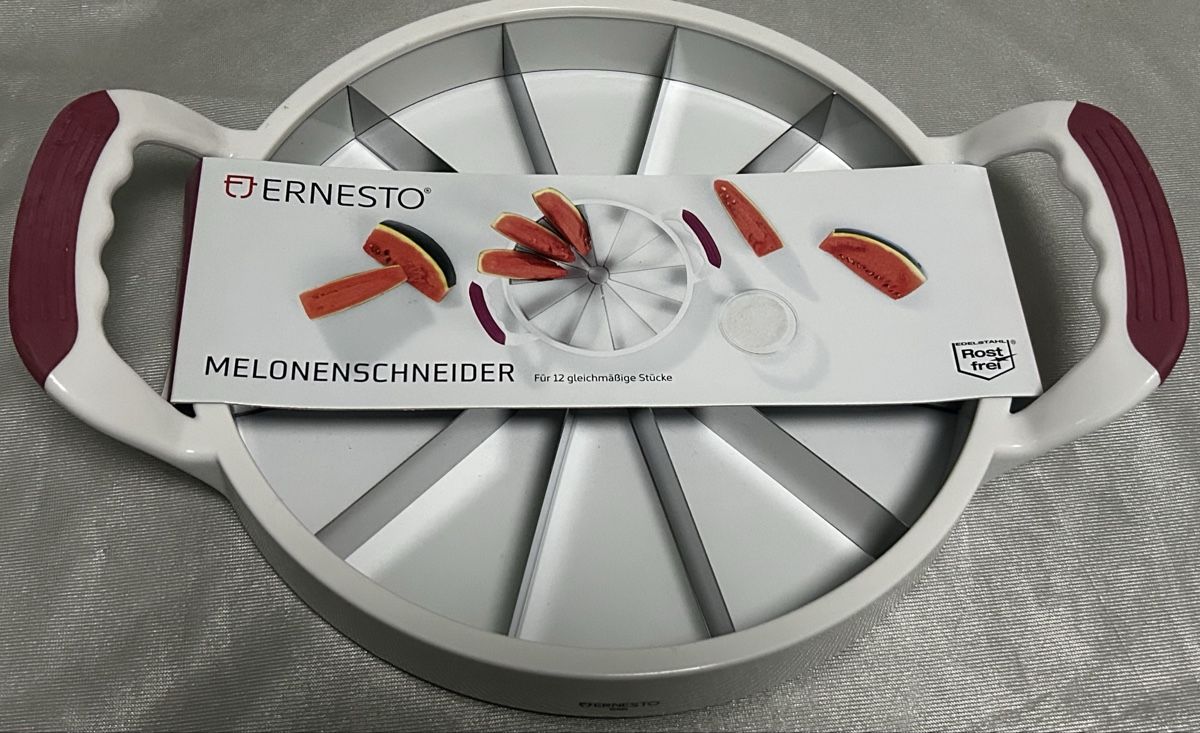 Elettrodomestici da cucina: ***Melonenschneider (Teiler) ***NEU*** – Nuovo e nell'imballaggio originale da Winterthur venduto da stella67