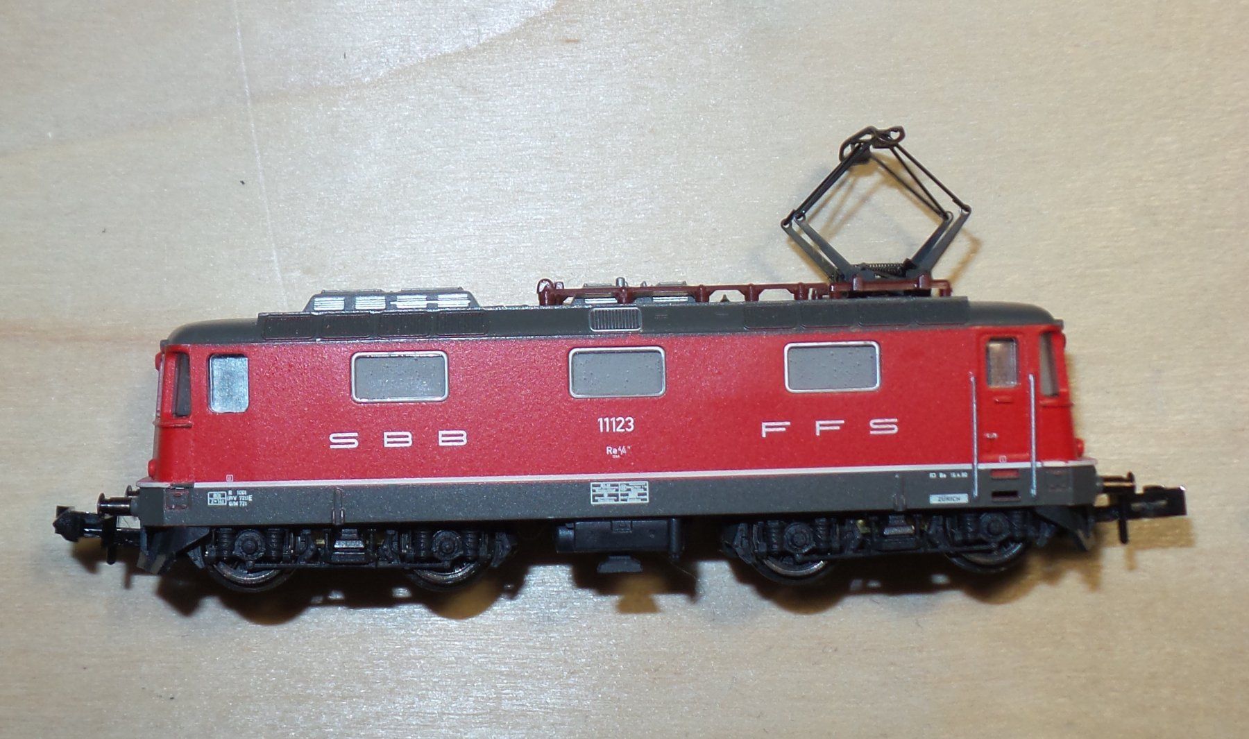 Trix Modellini di ferrovie: Train N locomotive Minitrix – Usato da Bulle venduto da Rockandtoys