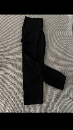Hose mit Seitentasche