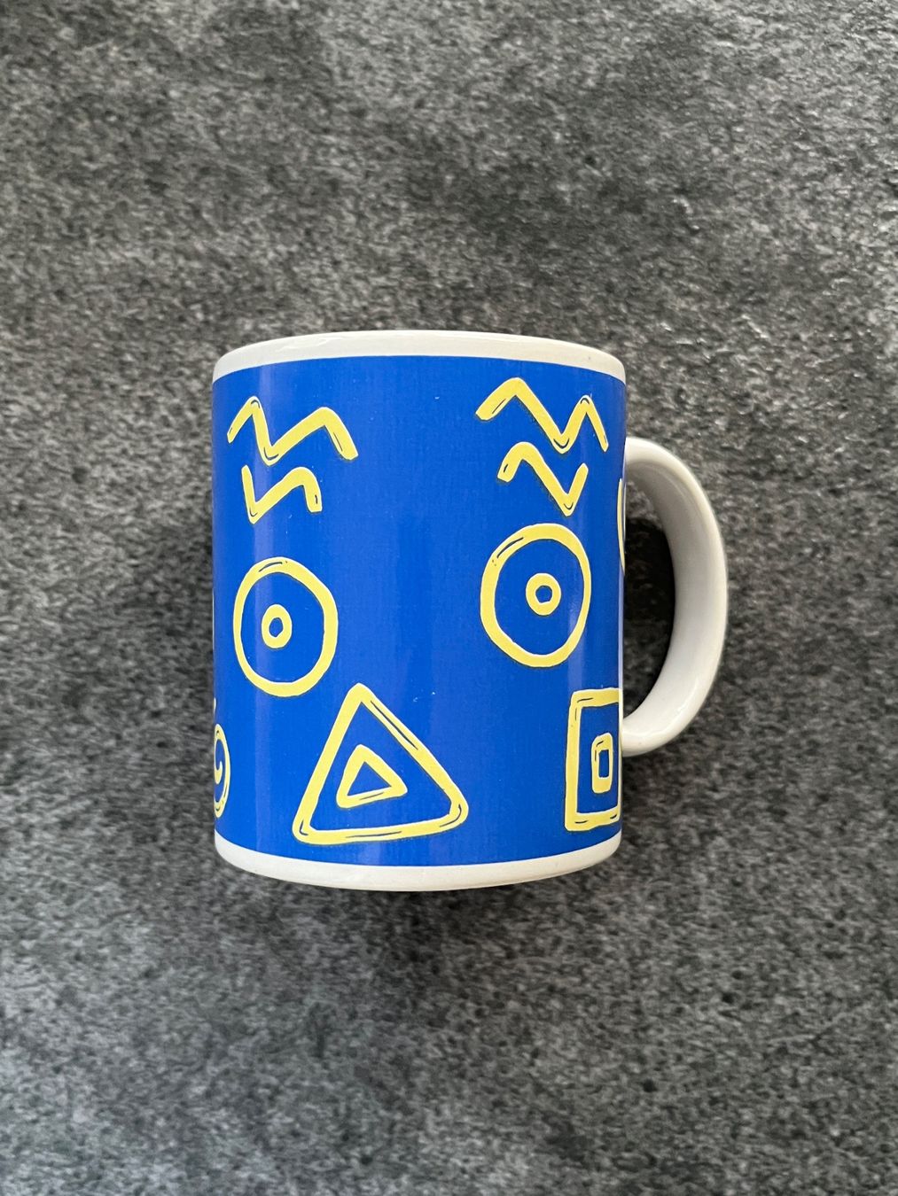 Tassen: Trinktasse, Teetasse in blau – Gebraucht aus Kilchberg ZH von Simple.Life