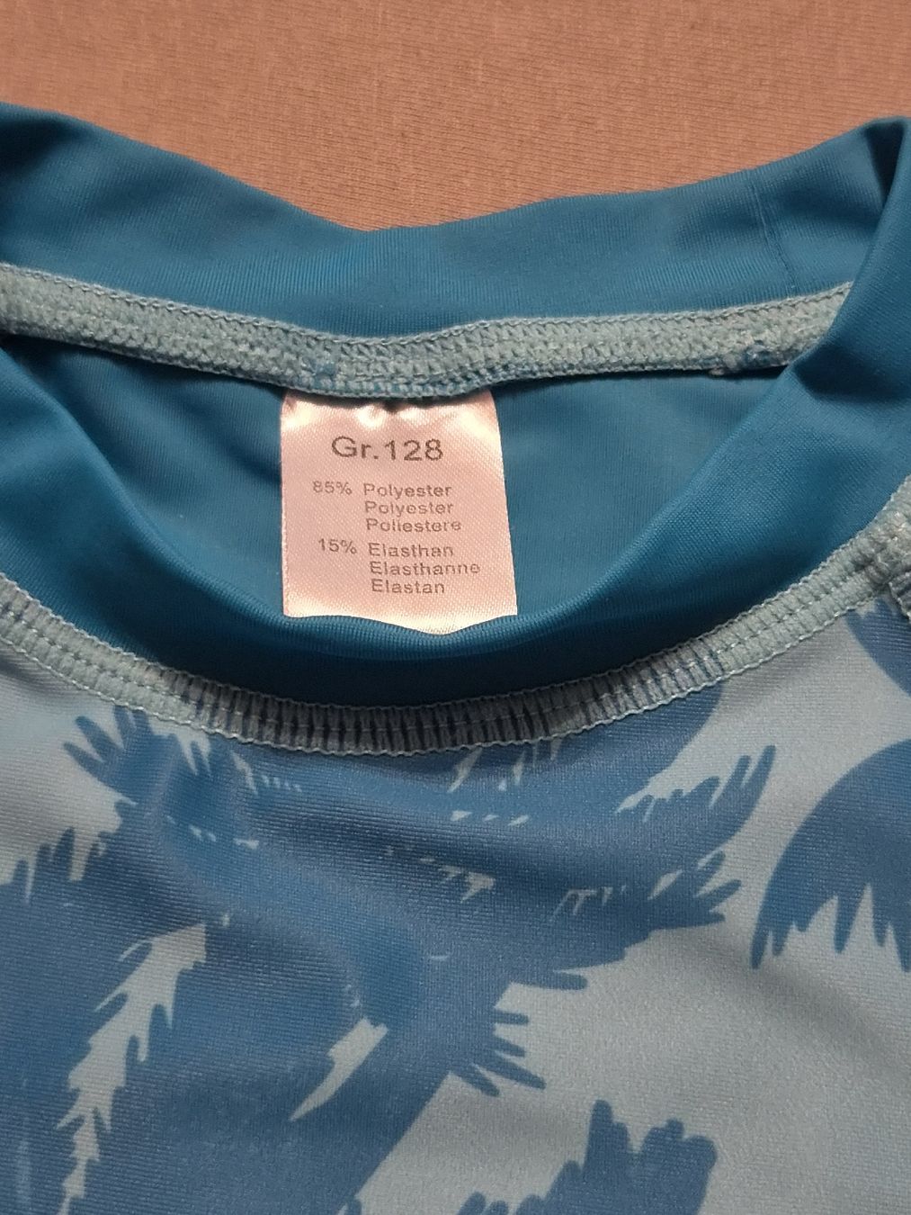 Badehosen: Bade T-Shirts / UV Shirts Grösse 128  – Gebraucht aus Altishofen von tammy05 3
