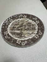 Royal Tudor Ware Platte, "Coaching Taverns" 1828, Vintage
