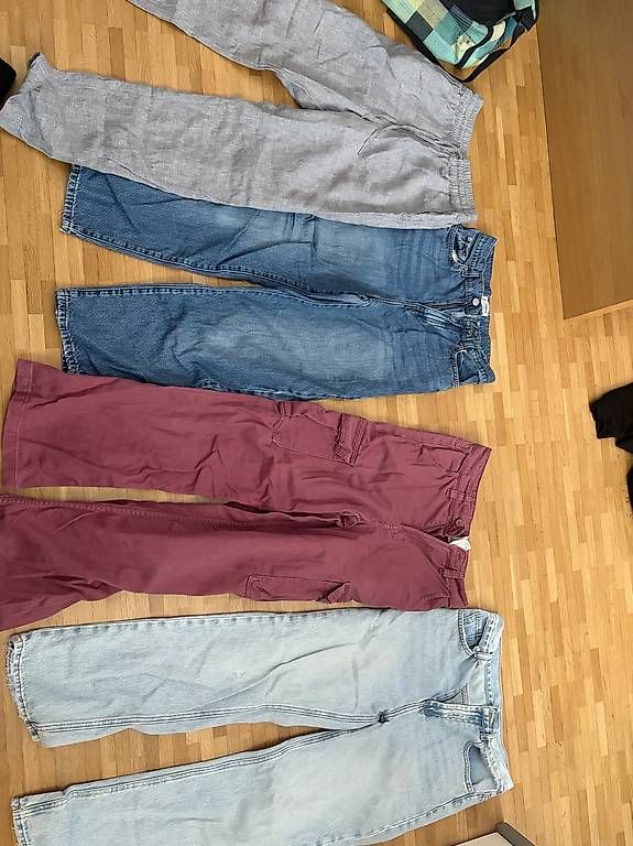 Pantaloni: Hosen lang Gr 36-38 – Usato da Buochs venduto da sen_7sbw 1