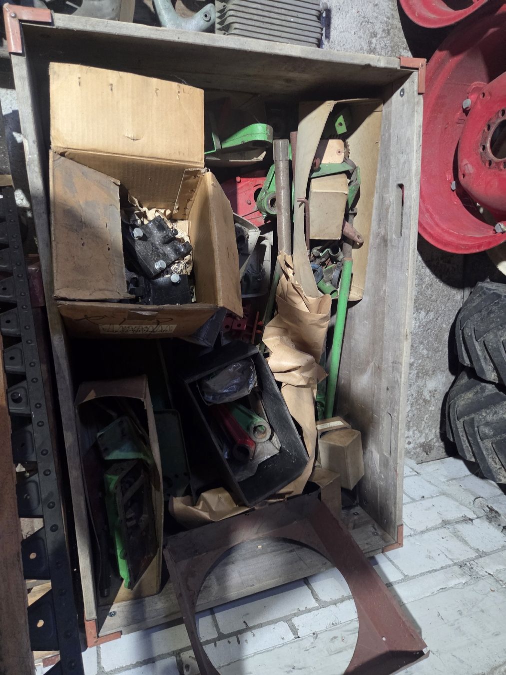 Traktoren: Diverse Schilter teile  – Gebraucht aus Lindau von KundKL 3
