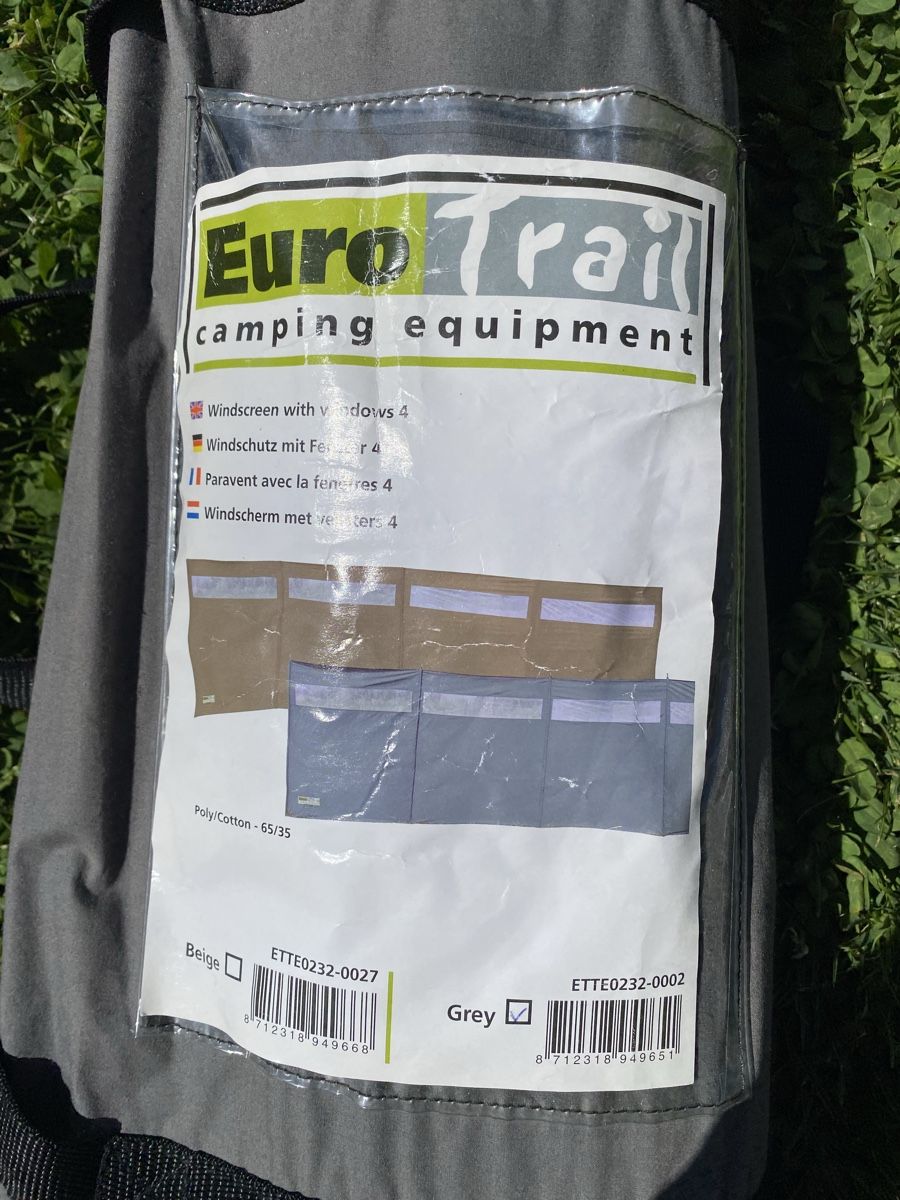 Tende & Padiglioni: Euro Trail Windschutz 500x150 cm für Camping oder Garten – Usato da Münchenbuchsee venduto da ElsbethMu