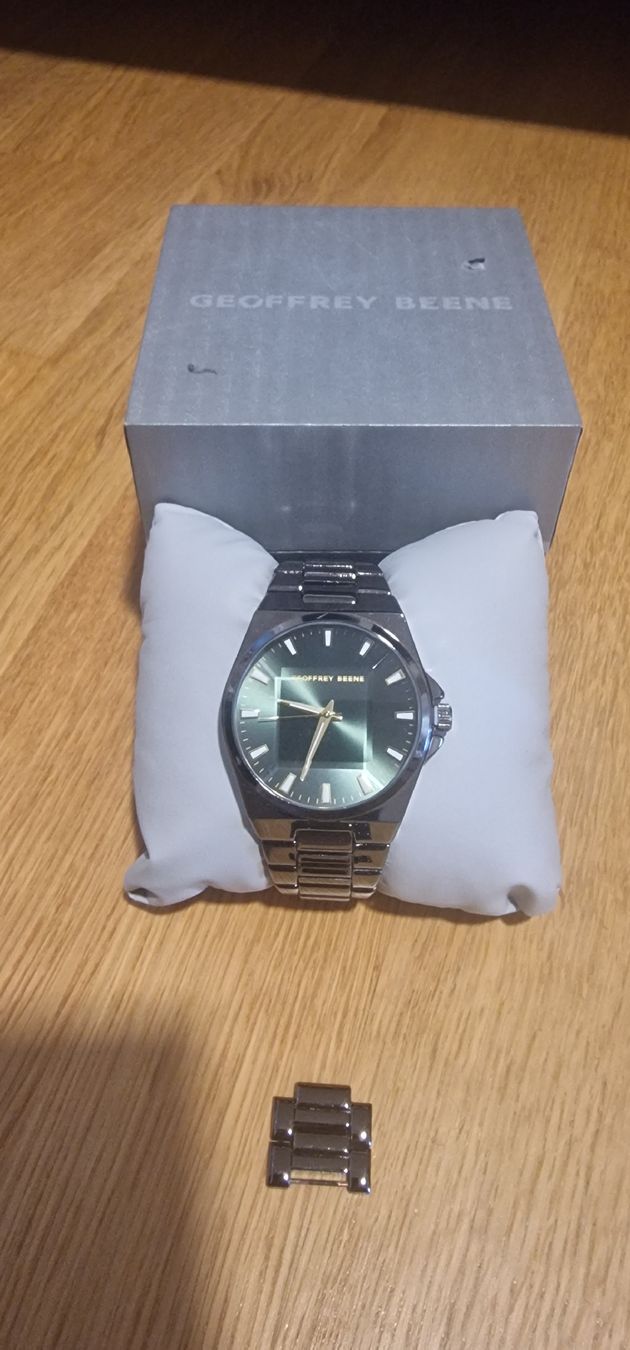 Orologi: GEOFFREY BEENE Uhr mit Box – Nuovo (secondo la descrizione) da St. Gallen venduto da Bsehfrei_99 2