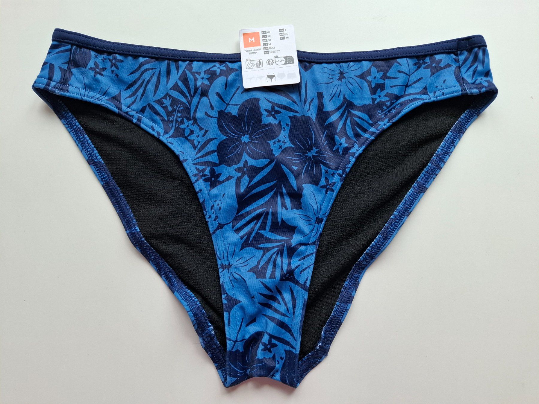 Decathlon Badekleider & Bikinis: Bikini-Hose – Neu (gemäss Beschreibung) aus Zürich von sab_hww8