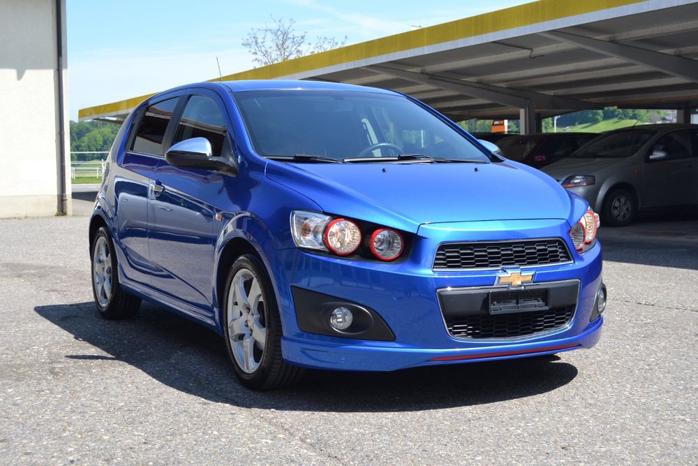 Chevrolet Aveo 1.6 LTZ