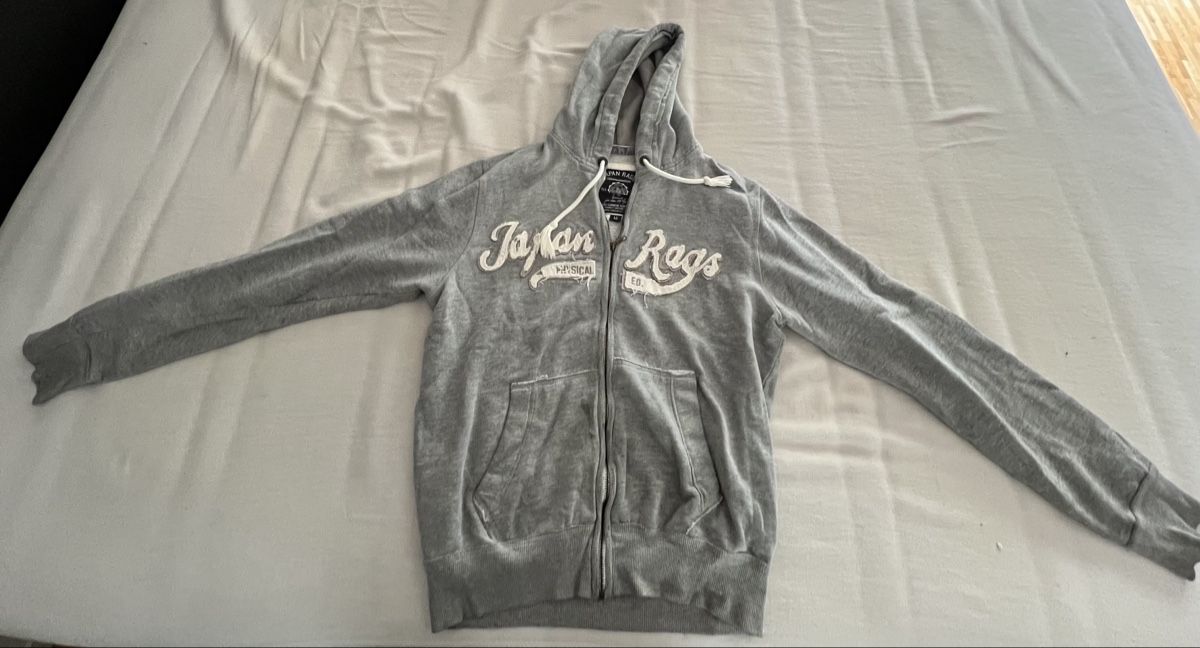 Maglioni & Felpe: Pull à capuche Japan Rags, taille M – Usato da Fribourg venduto da Obiwan22