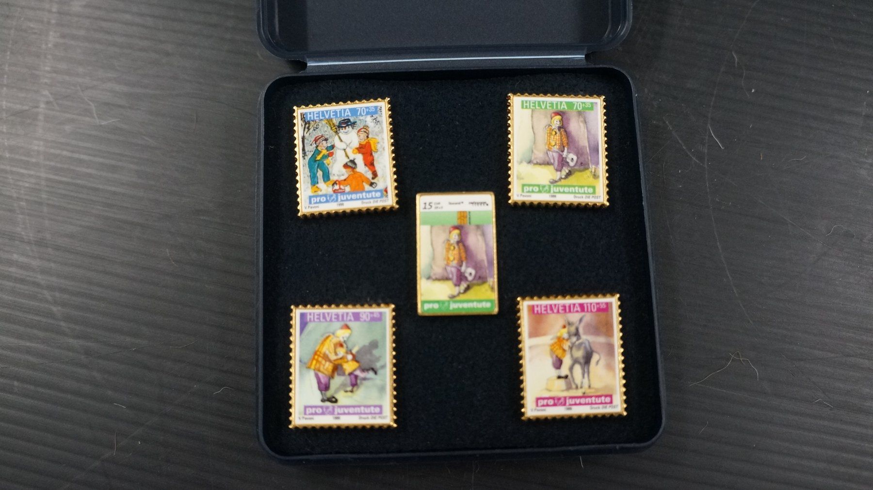 Tutti i francobolli: Pro Juventute Briefmarken Pins – Usato da Basel venduto da bk_brockibasel 7