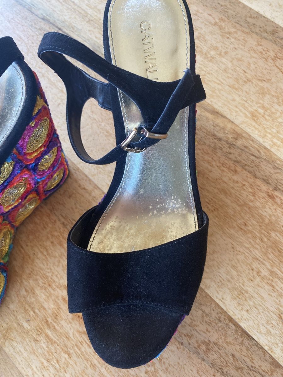 Scarpe da donna: Catwalk Damenschuhe Keilabsatz Gr. 40 – Usato da Adelboden venduto da lar_8mbg 3