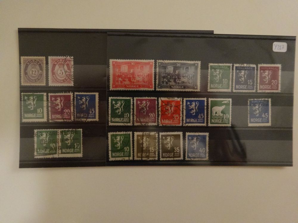 Alle Briefmarken: Norwegen zumeist gest. Briefmarken von 1909-1927 – Gebraucht aus Zürich von reto33
