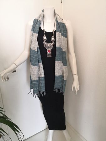 🤩BOHO-CHIC HANDGEMACHTE STRICK SCHAL BLAU-WEISS NEU
