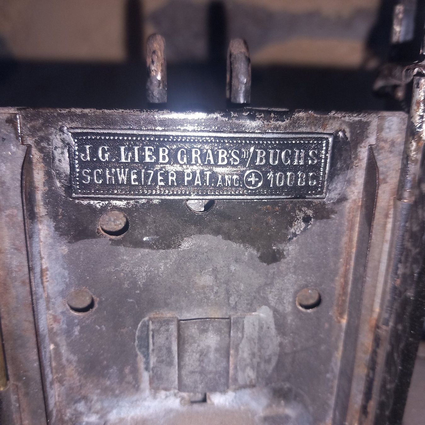 Schweizer Armee Lampade: ANTIKE GURTLAMPE – Usato da Ried-Brig venduto da ugukim 1