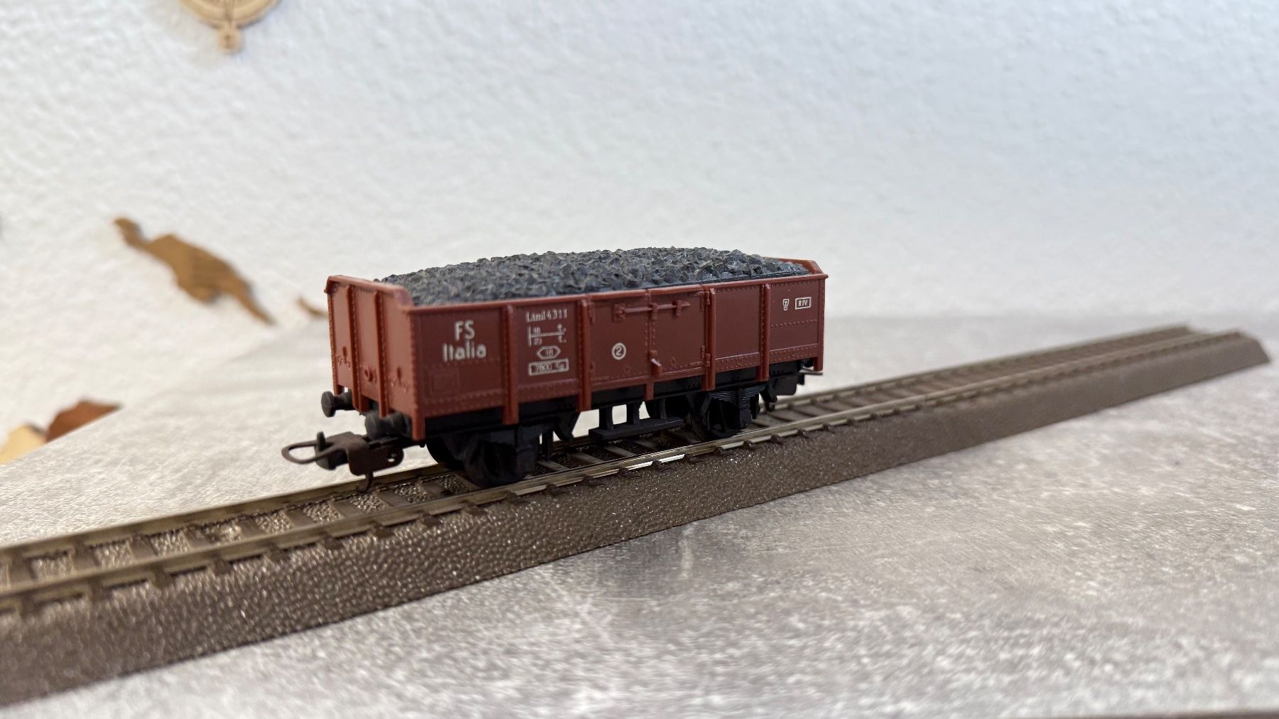 Lima Modellini di ferrovie: Lima Güterwagen H0 / DC – Usato da Windlach venduto da Kelebra
