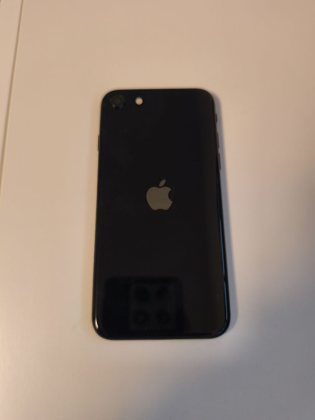 Apple Handys / Smartphones: iPhone SE 64GB – Gebraucht aus Buchs ZH von ark4 1