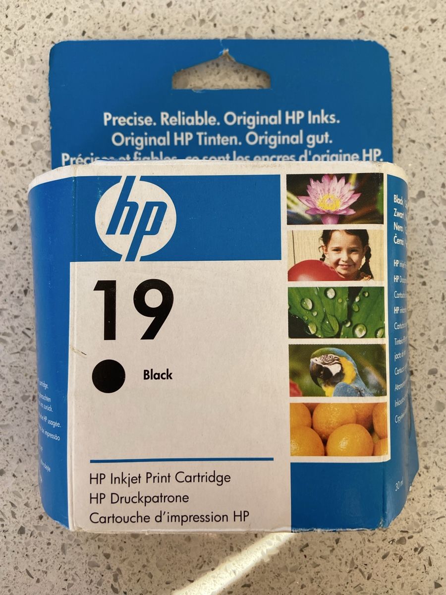 Hewlett Packard Cartucce per stampanti & toner: Toner hp 19 black – Nuovo e nell'imballaggio originale da Davesco-Soragno venduto da dvf_7h6d
