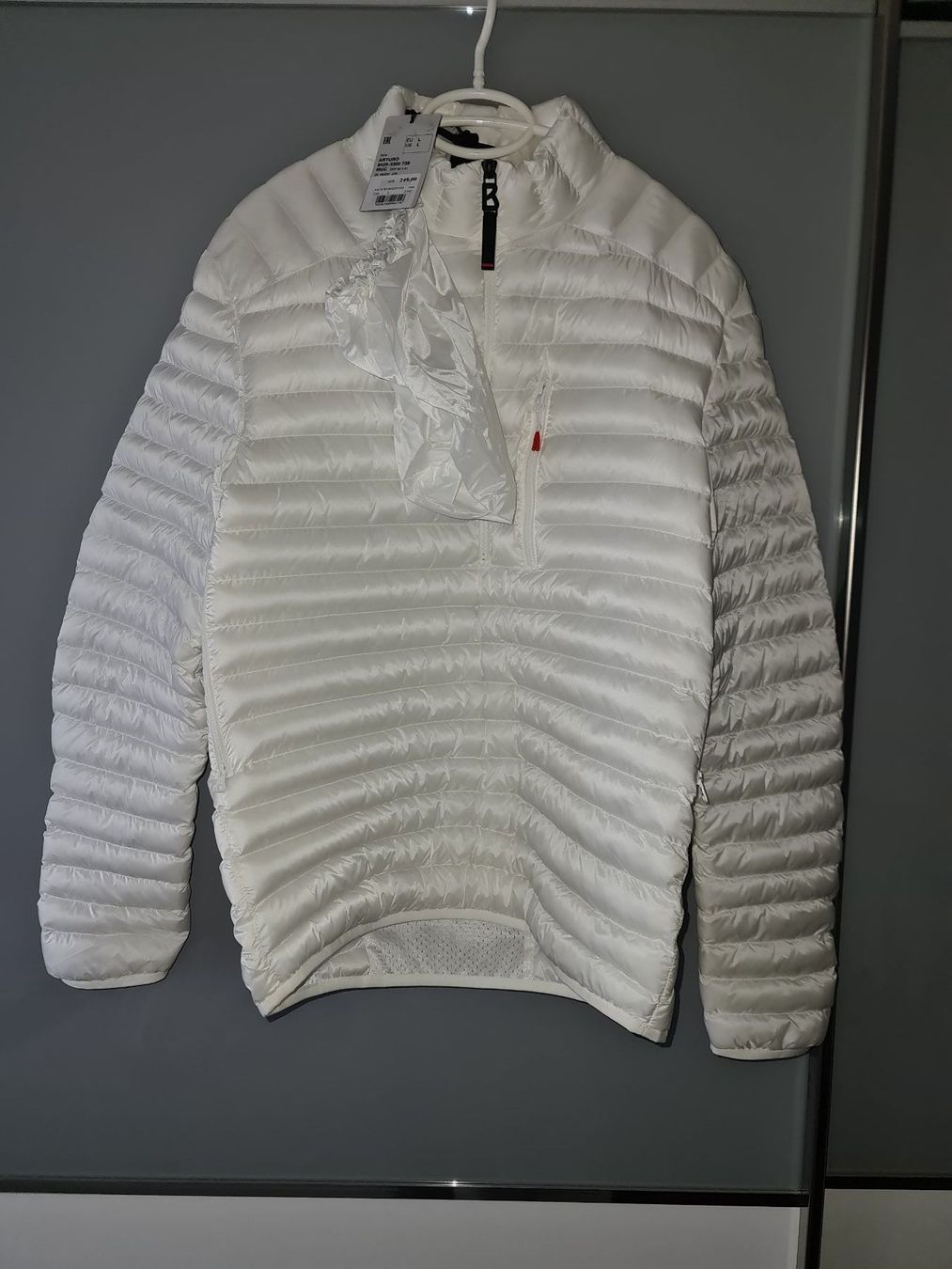 Bogner Giacche: Bogner daunjacke – Nuovo (secondo la descrizione) da Amriswil venduto da newschweiz