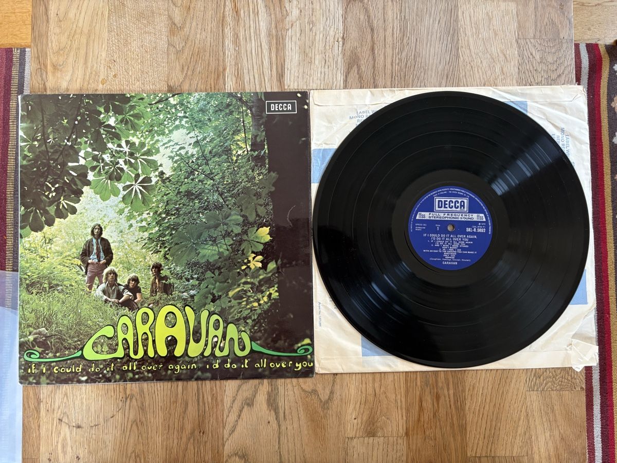 Dischi in vinile: Caravan / if I could do it all over again… – Usato da Lausanne venduto da Ddell