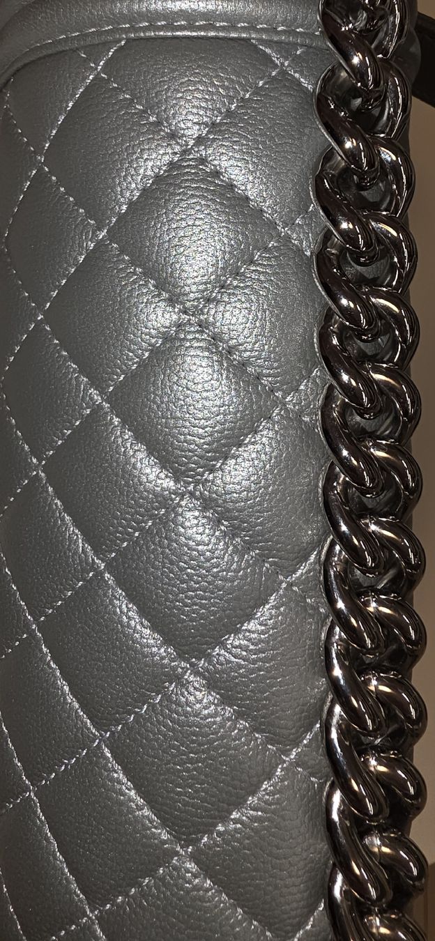 Chanel Borse da donna: Chanel Boy Tasche – Nuovo (secondo la descrizione) da Hildisrieden venduto da Beka23 8