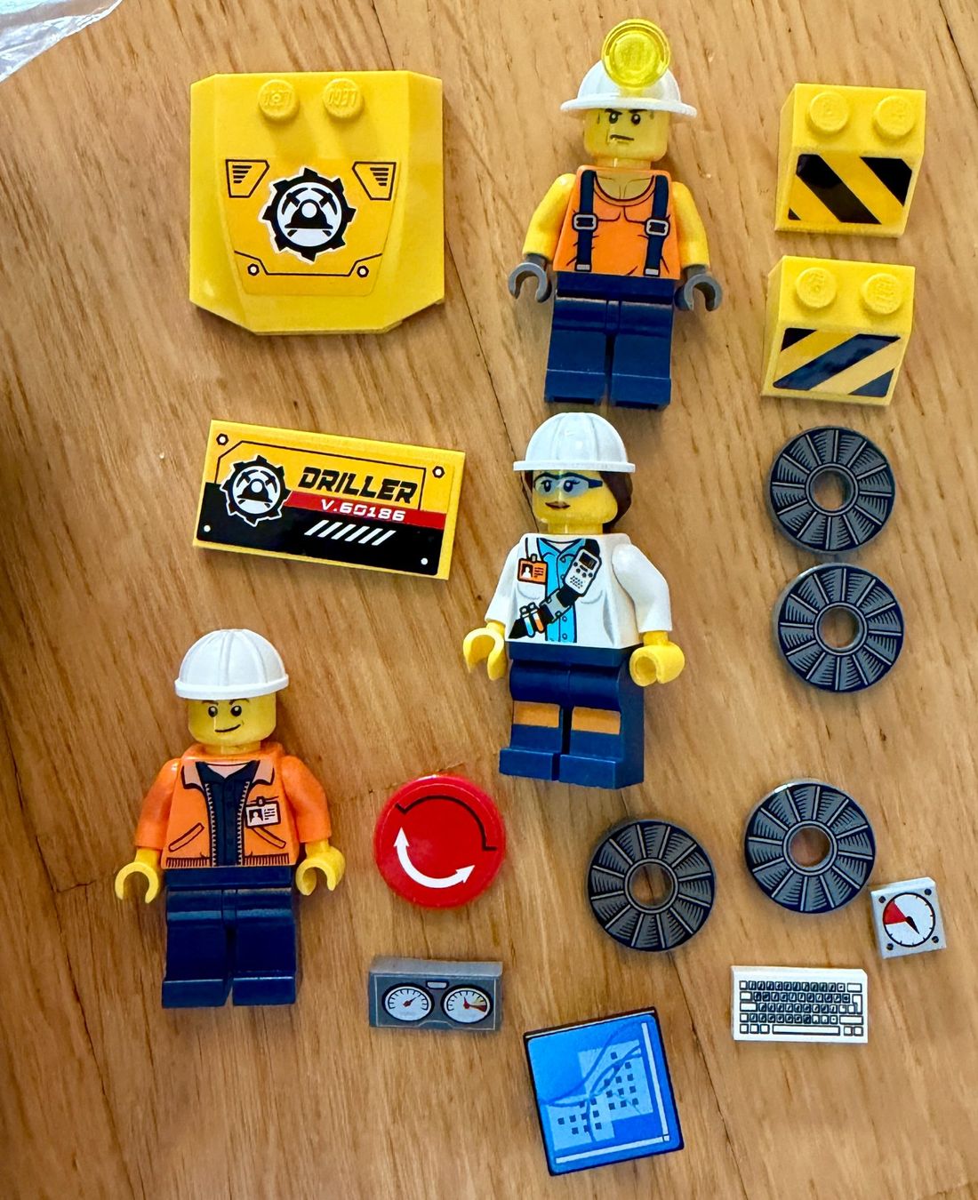 Lego Kit di costruzioni: Lego City 60186 - Mining Heavy Driller – Usato da Höri venduto da PSMarinho 2