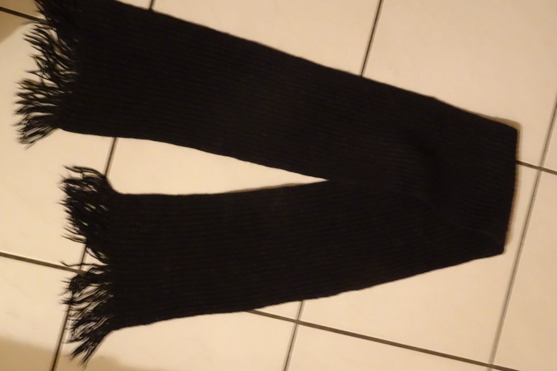 Sciarpe: Schal, Halstuch Winter Länge ca. 150 cm – Usato da Strengelbach venduto da schmetterling20 1