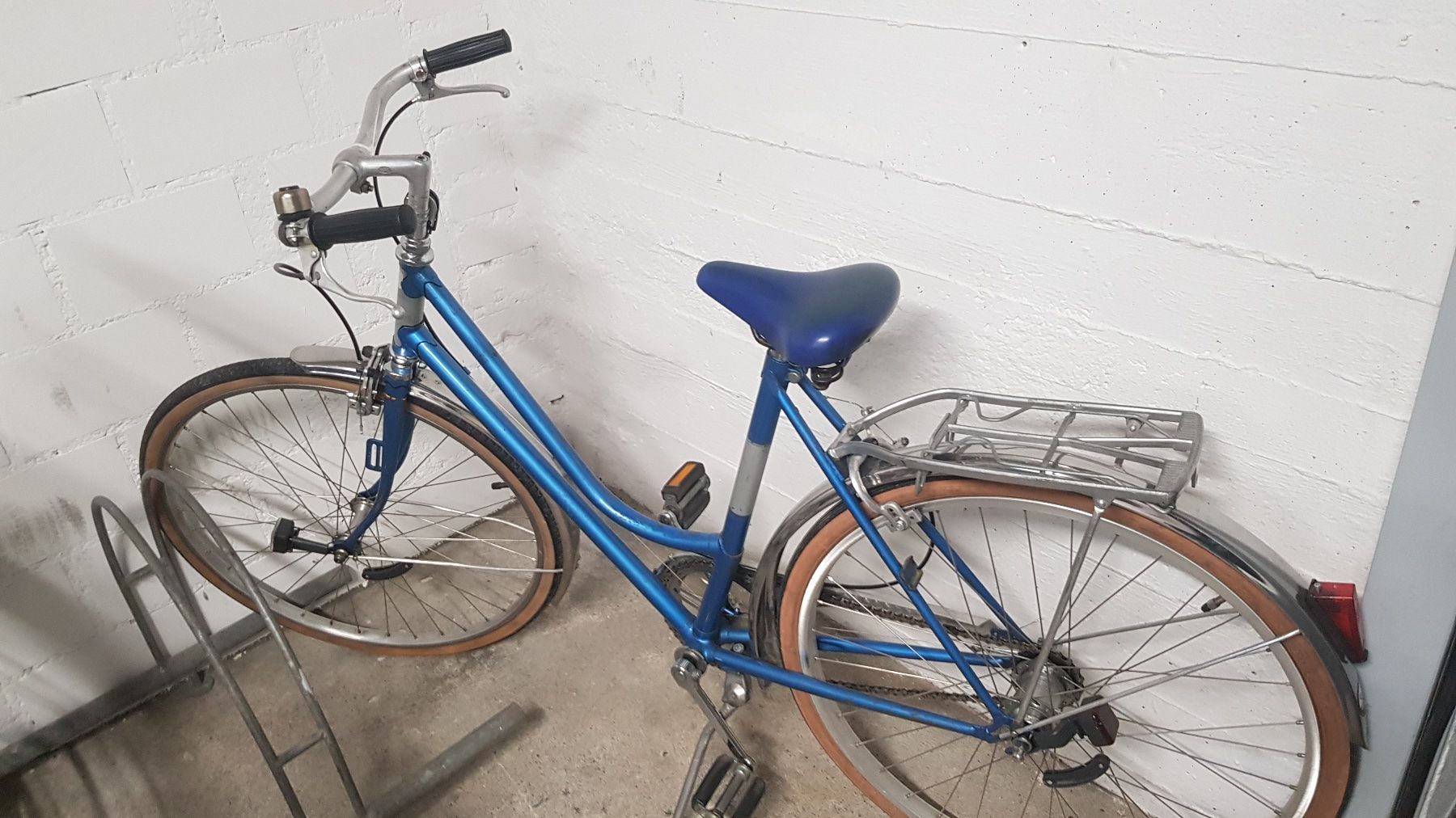 Biciclette: Kinderfahrrad blau (selten!) – Usato da Zürich venduto da Adeimantos